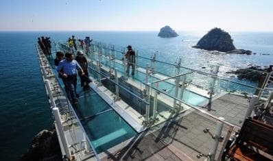 Oryukdo Skywalk